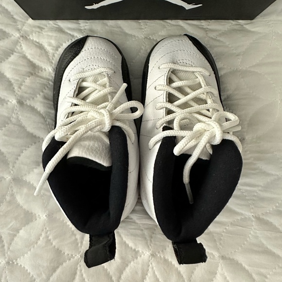 Jordan 12 Retro - Picture 6 of 7